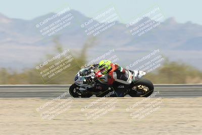 media/Apr-20-2025-CVMA (Sun) [[39090e8767]]/Race 9-Formula LW Twins Shootout/